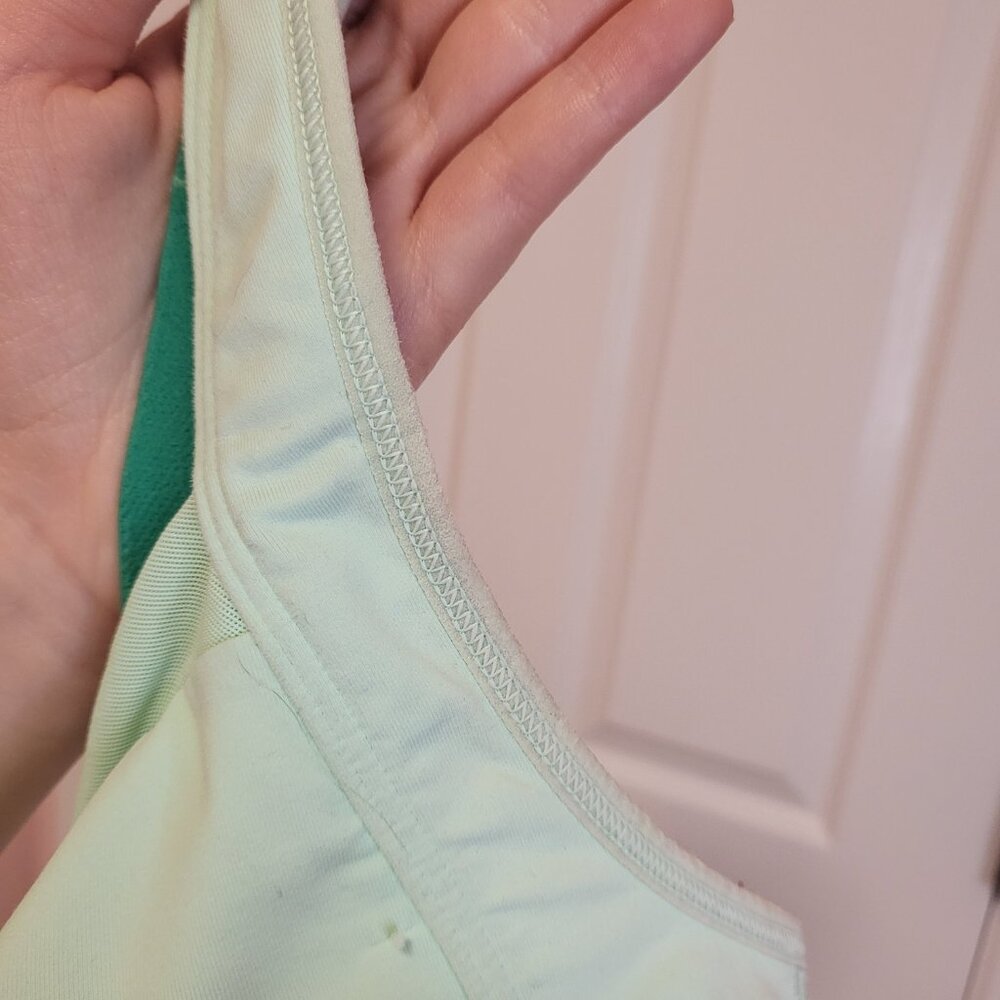 Teal Lululemon Ta Ta Tamer Sports Bra - Picture 11 of 13